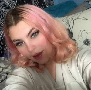 Meet your Posher, Caydence